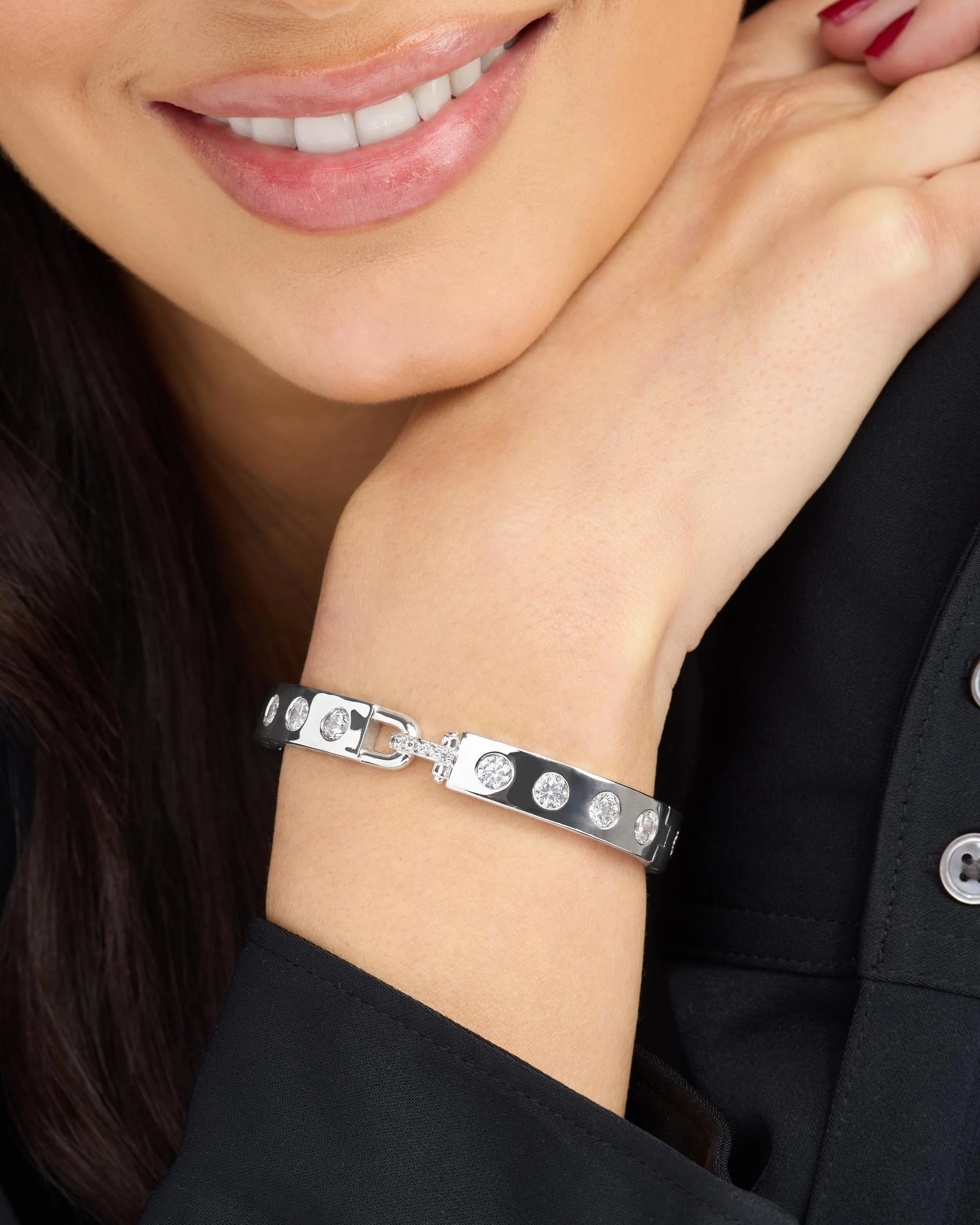 Ashley Rodeo Lock Cuff 9mm - Silver|White Diamondettes - Image 2