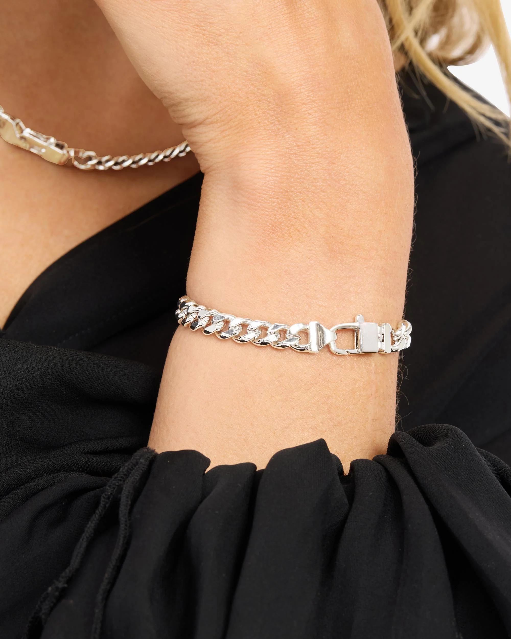 Julian Cuban Chain Bracelet 6.8mm - Silver - Image 4
