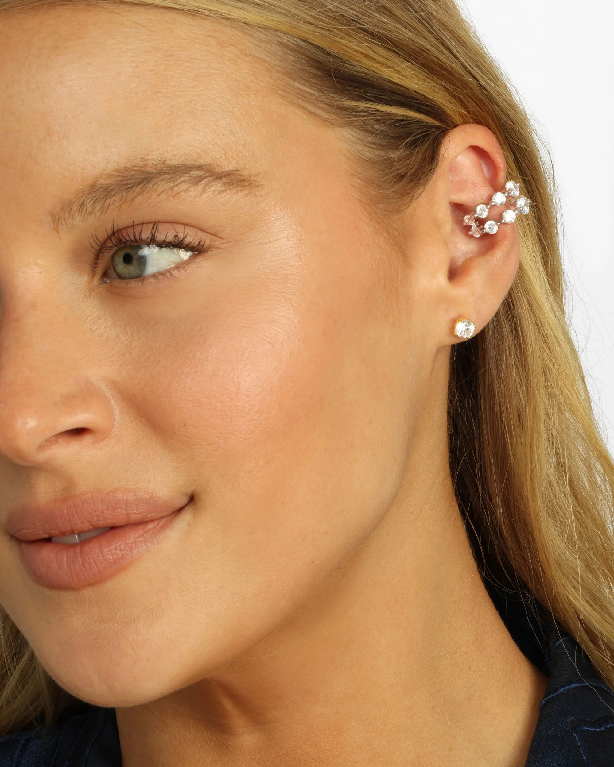 She's an Icon Ear Cuff - Silver|White Diamondettes - Image 2