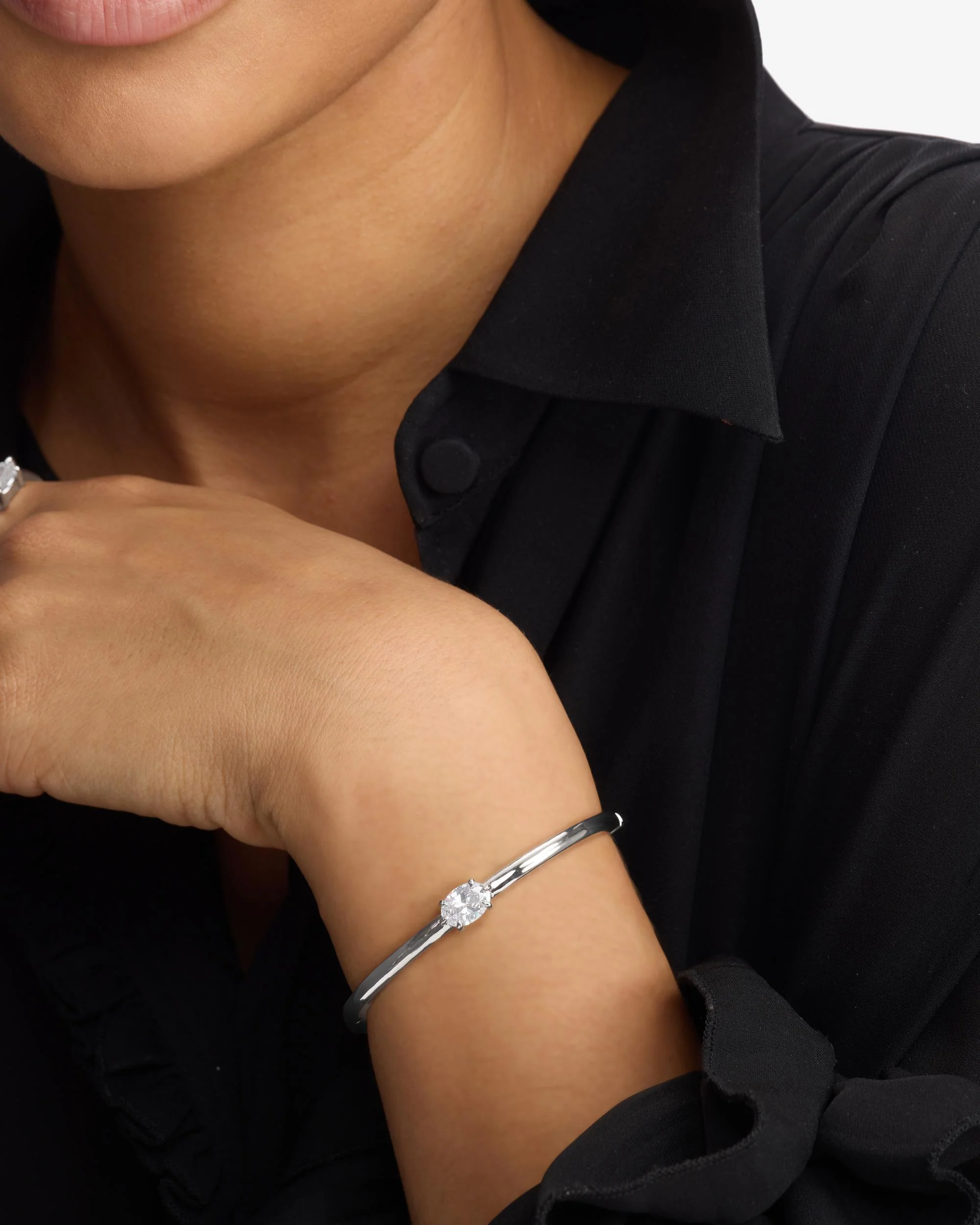 She's on Point Cuff - Silver|White Diamondettes - Image 2